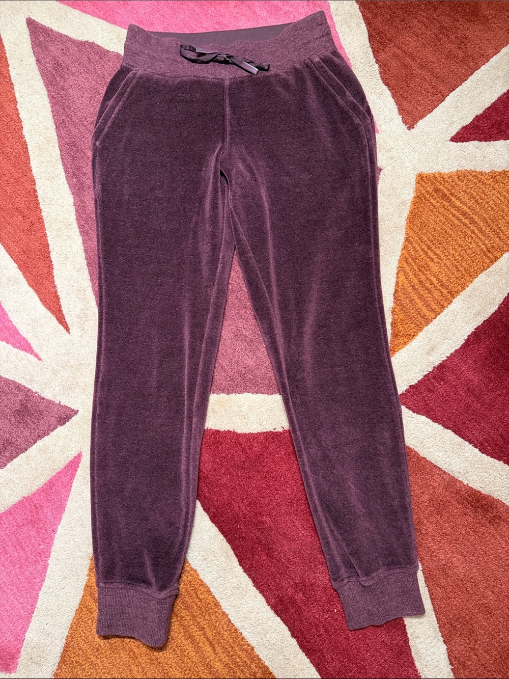 Lululemon Warm Down Jogger Size 4